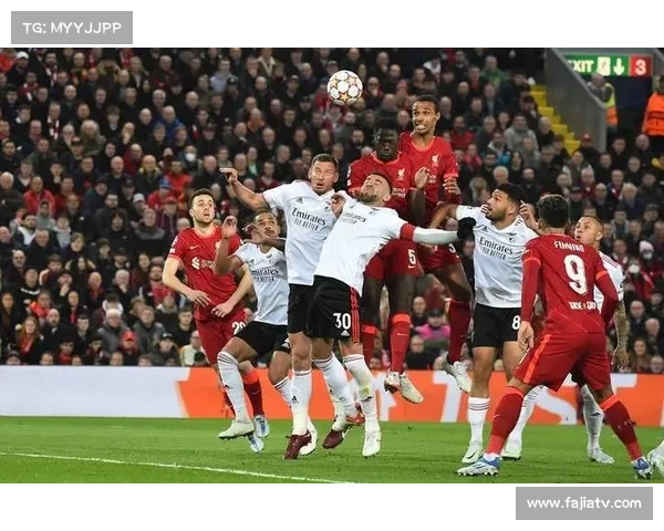 欧冠焦点大战巴黎圣日耳曼主场迎战拜仁慕尼黑巅峰对决 欧冠焦点大战巴黎圣日耳曼主场迎战拜仁慕尼黑巅峰对决